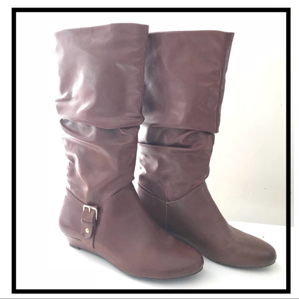 New Directions boots. Size 6.5 in cognac color.